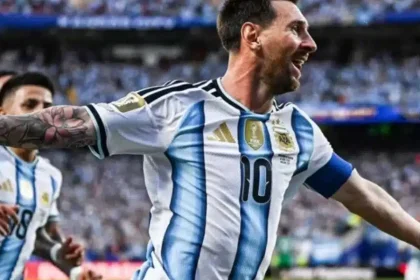 Messi Fires Argentina Into World Cup Knockout Stage