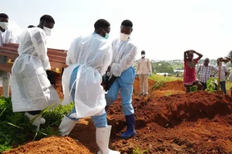Mourners In DR Congo Learn Sacred, Safe Burial Rites Amid Deadly Ebola Outbreak