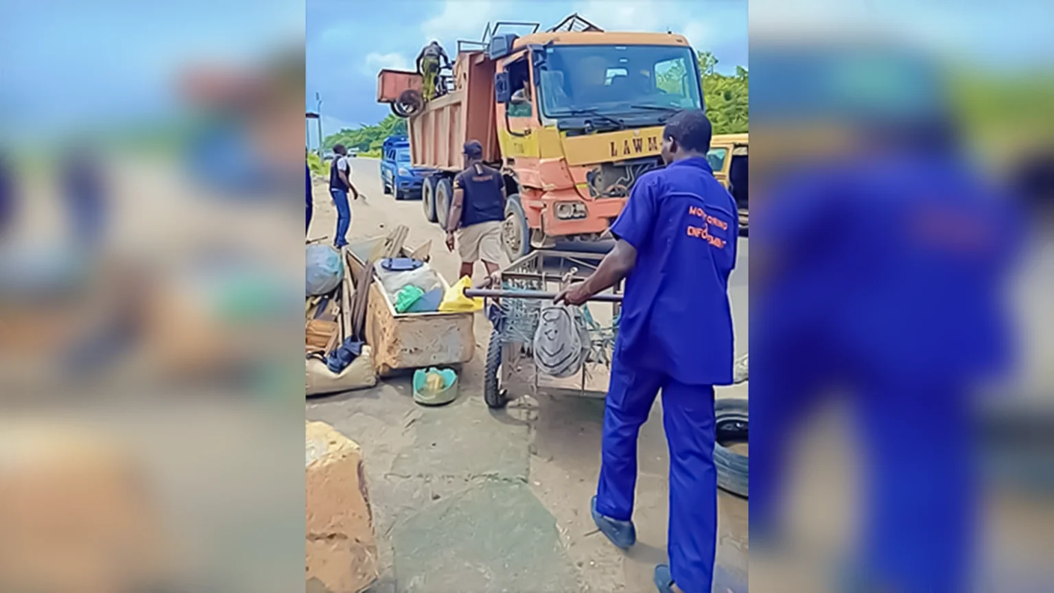 Suspected Illegal Waste Operators Attack LAWMA Officials in Lagos