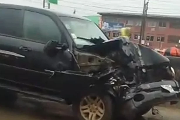 Commercial Bus Driver Dies in Fatal Multi-Vehicle Crash at Cele-Oshodi