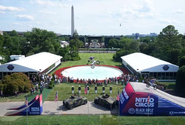 Trump Marks 80th Birthday with UFC Showdown on White House Grounds