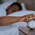 5 Reasons You Wake Up Tired Even After a Full Night's Sleep