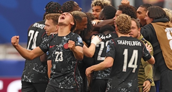 Eustaquio Late Goal Sends Canada Into World Cup Last 16