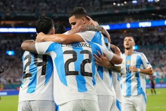 Argentina Escape Cape Verde Scare to Reach Round of 16