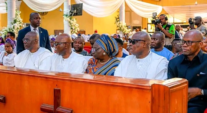 Sanwo-Olu Urges Nigerians to Reflect on Life at Late Olasinmi Odunmbaku's Funeral