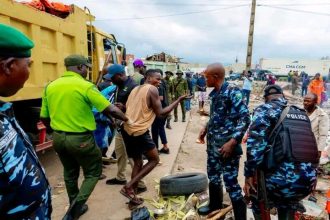 LAWMA, LASTMA Remove Illegal Occupiers From Badagry Expressway Corridor