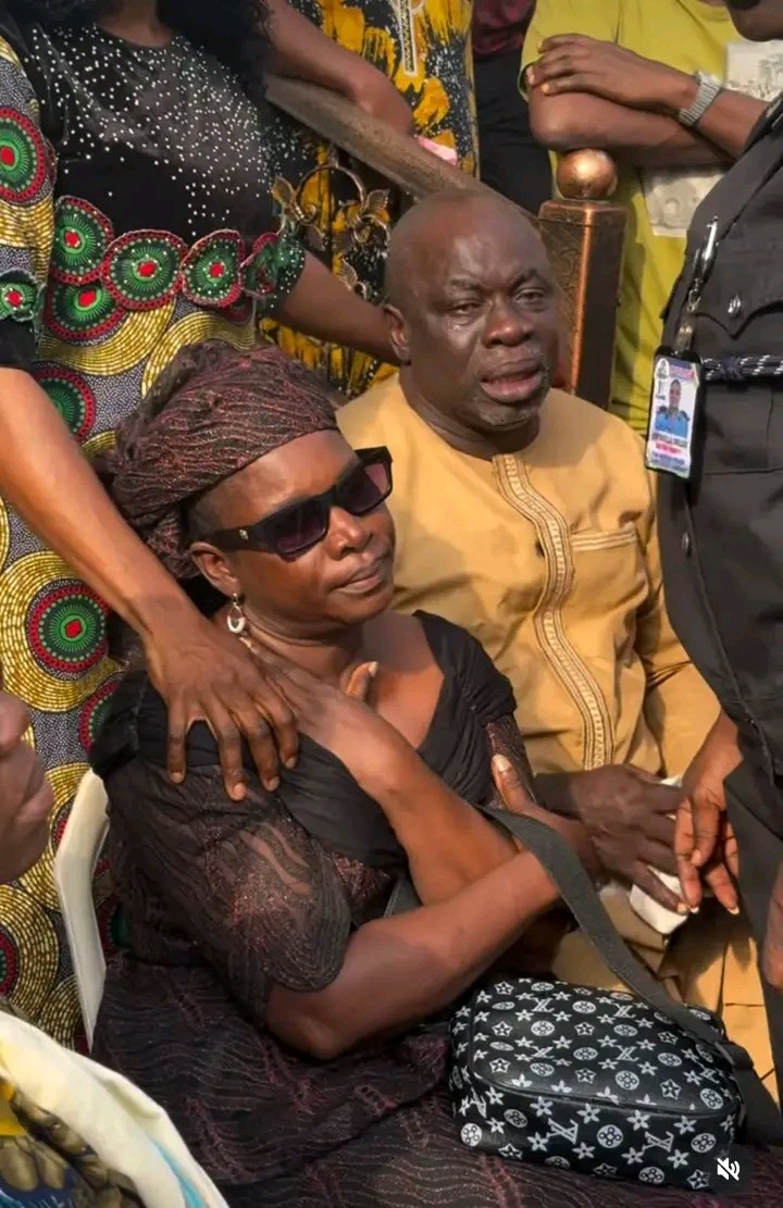 Emotional Scenes as Murdered NURTW Chieftain Toba Ijaya Laid to Rest