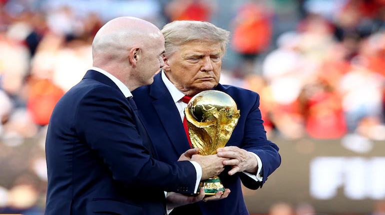 Trump, Infantino Booed During FIFA World Cup Trophy Presentation
