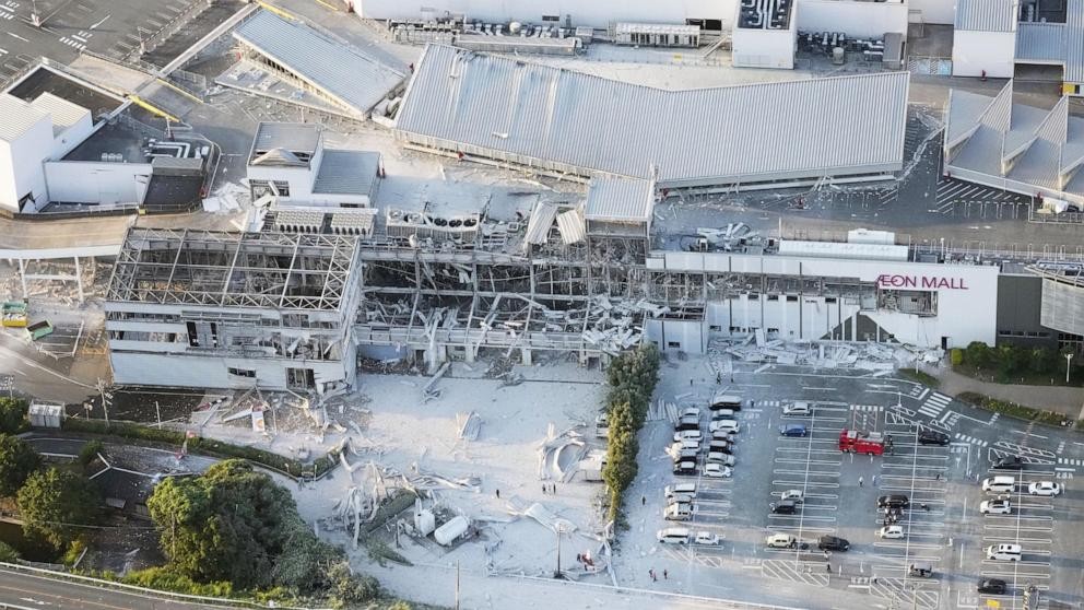 Japan Earthquake: Search And Rescue Enters Critical Phase in Kumamoto as Casualties Mount