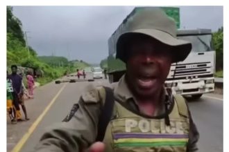 Police Probe Officers Over Threat to Detain UK Returnee if He Was Igbo