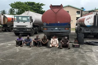 Army Arrests Six Over Illegal Bunkering In Lagos