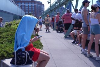 Heat Wave Disrupt US 250th Independence Day Celebrations, Leaving Three Dead
