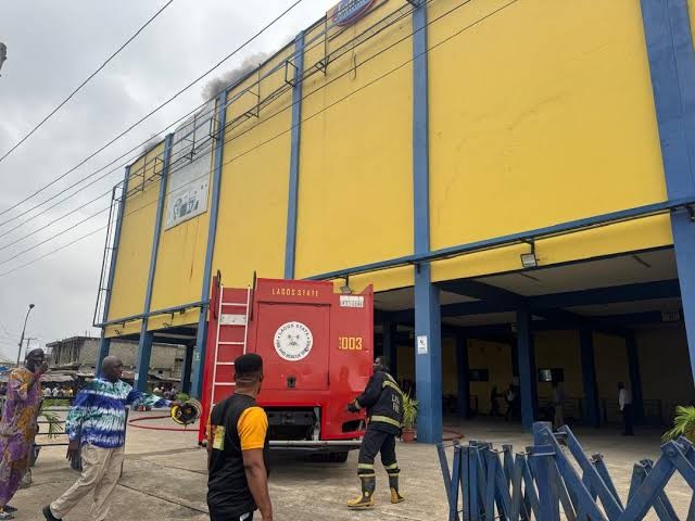 JUST IN: Emergency Responders Battle Fire at Justrite Supermarket in Lagos