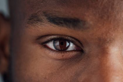 6 Foods That Can Improve Eye Health