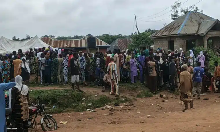 Chaos Erupts at Osun Deputy Governor’s Polling Unit During Election