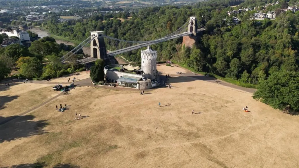 England Places 71% of Country Under Drought