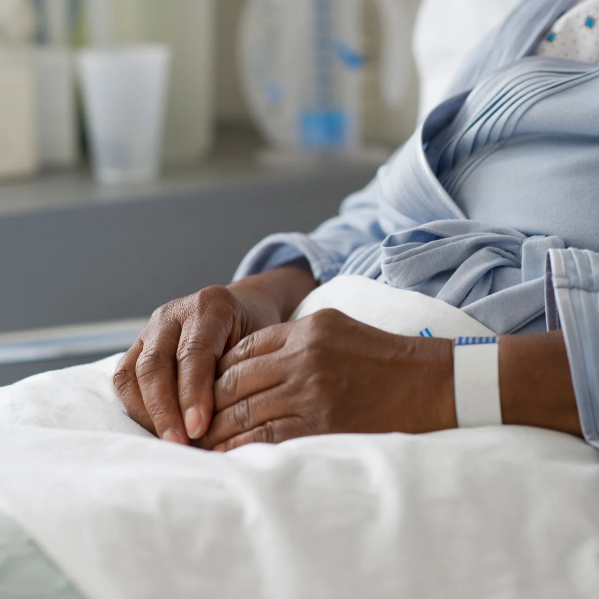 7 Early Warning Signs of Stroke People Often Ignore