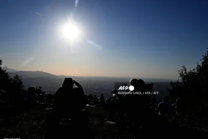 Solar Eclipse Draws Crowds Across UK, Europe