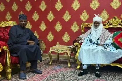 APC Chairman Meets Emir Sanusi Behind Closed Doors in Kano