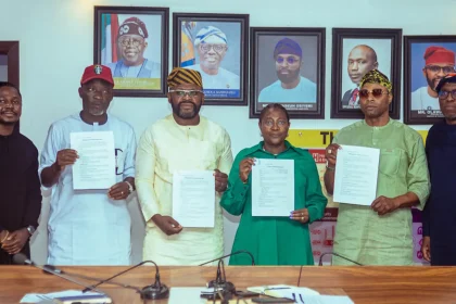 Lagos Signs Landmark Deal to Integrate Danfo Buses Into Modern Transport Network