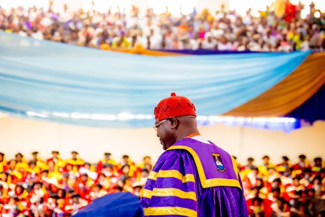 Alara of Ilara Kingdom and LASU Chancellor, His Royal Majesty Oba Olufolarin Olukayode Ogunsanwo, at the 29/30th convocation ceremonies