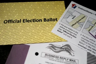 US Supreme Court Clears Part of Trump’s Mail Voting Order