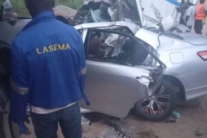 Two Trucks Drag for Right of Way, Kill Dispatch Rider in Lagos