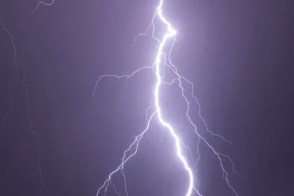 Lightning Strike Kills Nursing Mother, Pregnant Woman in Bauchi