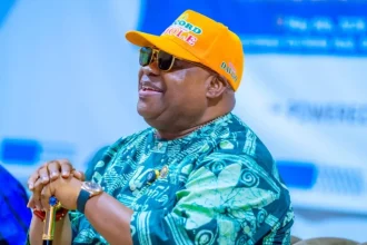 Osun Workers Celebrate Adeleke’s Re-election