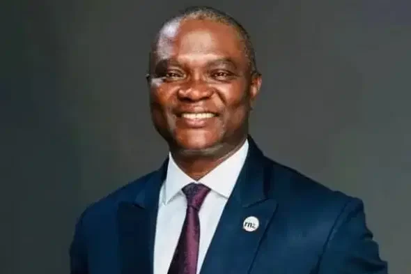 Nigerian-Born Neurosurgeon Wale Sulaiman Bags NiDCOM Diaspora Merit Award