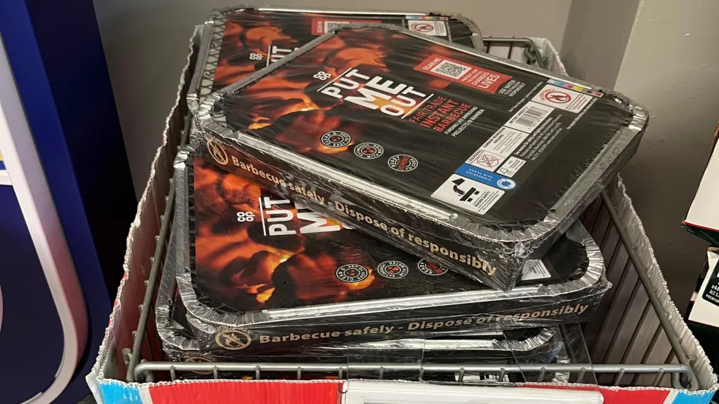 Britain Temporarily Bans Disposable Barbecues Amid Wildfire Risk