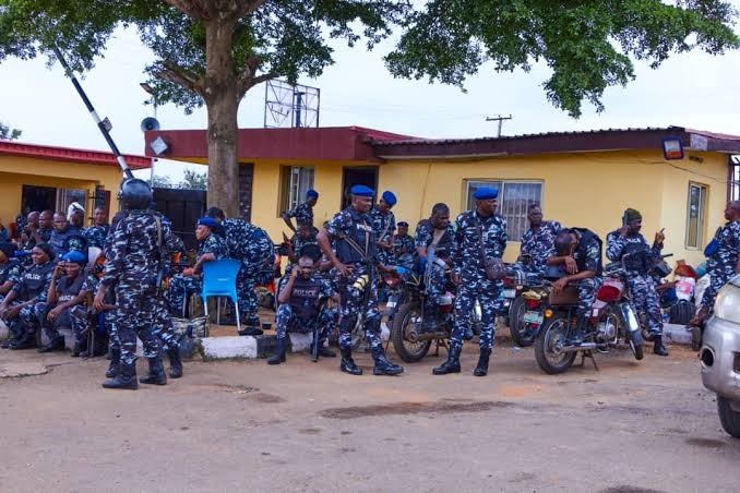 Cross-section of the security personnel deployed for election duties in Osun State