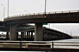 Commuters, Boat Operators Save Woman From Lagos Lagoon