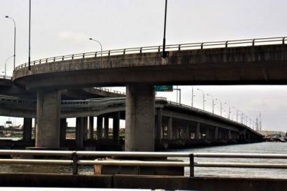 Commuters, Boat Operators Save Woman From Lagos Lagoon