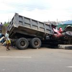 Man Crushed to Death While Crossing Lagos-Ibadan Expressway